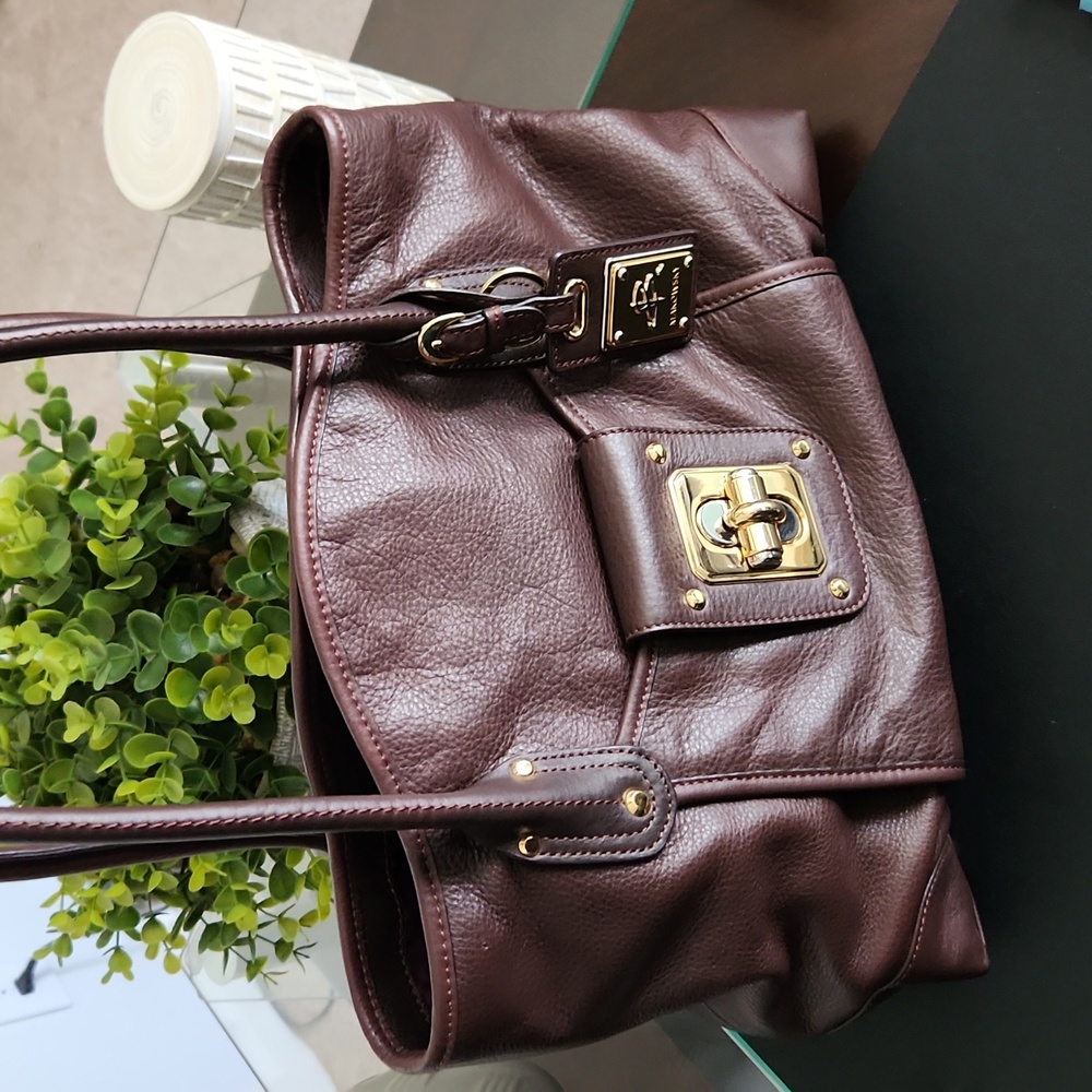 B. Makowski Brown large leather handbag